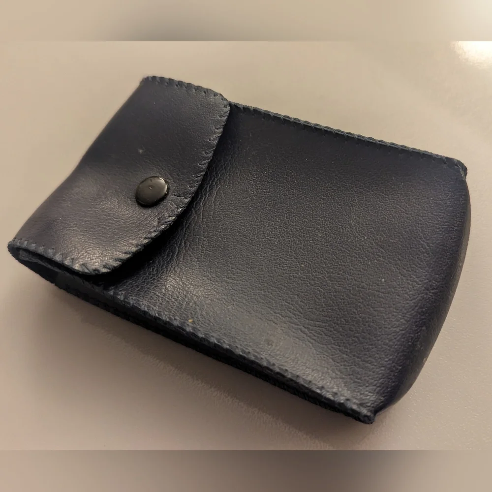 Vintage Digital Camera Case. Faux Leather. 4
